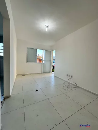 Imagem VENDO CASA 3/4 SENDO UMA SUÍTE -CONDOMÍNIO -SIM