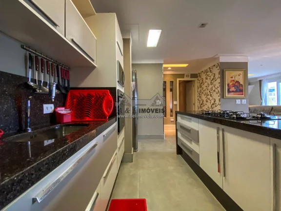 Imagem Apartamento à venda em Campos do Jordão - Com 3 dormitórios