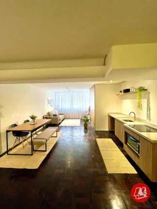 Imagem Loftna rua dos Andradas com 47 m², reformado e mobiliado.
