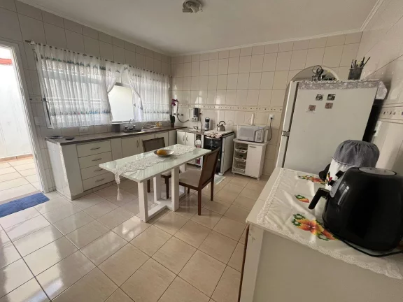 Imagem CASA TÉRREA CAMILÓPOLIS - SANTO ANDRÉ - 184 M² - 2 DORMTS 4 VAGAS E SALÃO