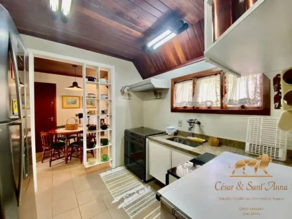 Imagem Apartamento com 4 dormitórios à venda, 186 m² por R$ 1.800.000,00 - Jardim Manancial - Campos do Jordão/SP