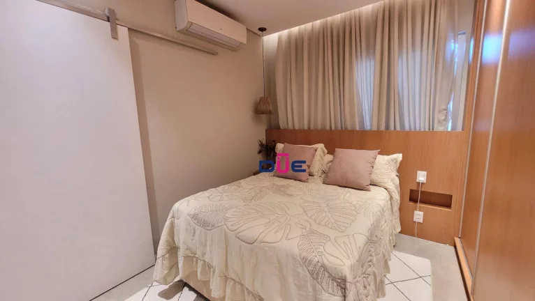 Imagem Apartamento com 2 dormitórios à venda, 74 m² por R$ 1.050.000,00 - Embaré - Santos/SP