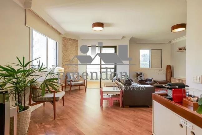 Imagem Apartamento em Perdizes com 3 dormitórios e 3 vagas, 130m²