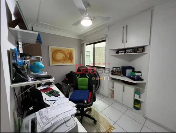 Imagem Apartamento com 3 dormitórios à venda, 106 m² por R$ 1.150.000,00 - São Bento - Cabo Frio/RJ