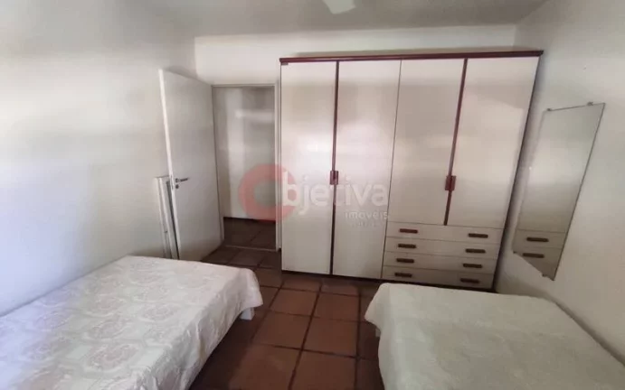 Imagem Apartamento de 3 quartos à 300 metros da Praia - Algodoal - Cabo Frio - RJ