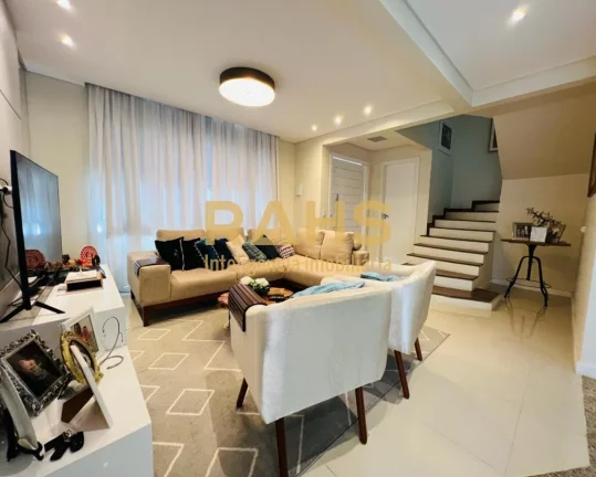 Imagem Sobrado Averbado, aceita financiamento, com 1 suíte e 3 quartos, 2 vagas de garagem à venda no bai...