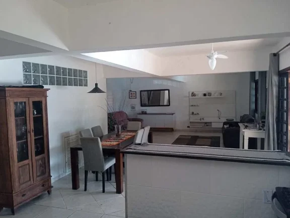 Imagem Casa para Venda em Itanhaém, Belas Artes, 3 dormitórios, 1 suíte, 1 banheiro, 5 vagas
