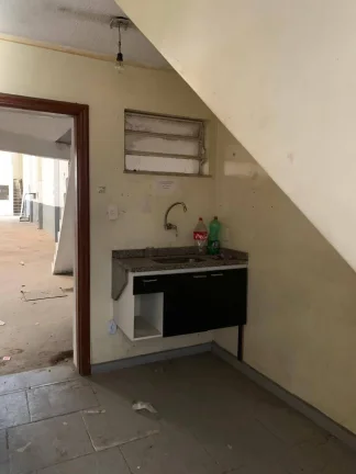 Imagem Vendo galpão em Ramos com 550m2 aceita financiamento bancário
