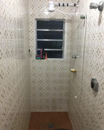 Imagem Sobrado de 2 Dormitórios + Escritório e Edícula