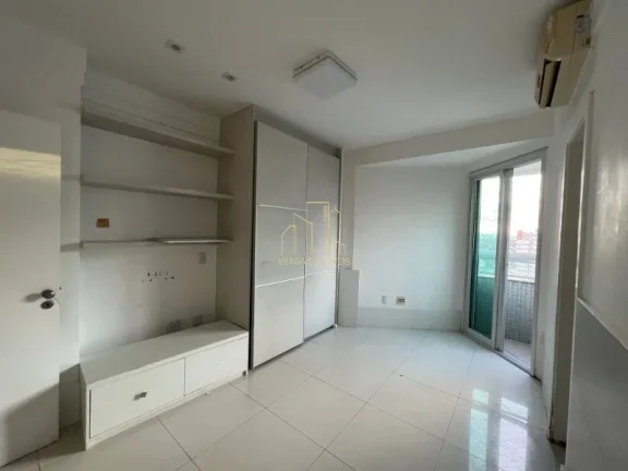 Imagem Apartamento de Alto Padrão com 4 Suítes ? Locação na Colina A em Patamares | Vista Mar