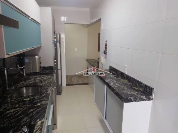 Imagem 2 dormitório sendo 2 suíte, canto do forte 2 vagas de garagem
