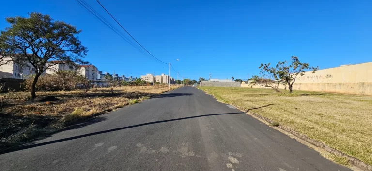 Imagem Terreno residencial para venda em Chácaras São Paulo, 195m2