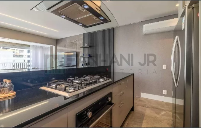 Imagem Venha se encantar com este apartamento deslumbrante, com projeto assinado pelo renomado escritório norueguês SPOL Architects, localizado nos prestigia