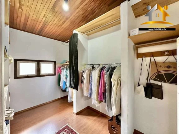 Imagem Casa à venda localizada no miolo da Granja Viana, em Cotia - SP | Batelli Imóveis