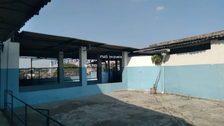 Imagem Prédio comercial com 2618m2 em São Miguel