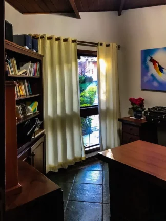 Imagem Casa de Condomínio em Aldeia da Serra - Santana de Parnaíba, SP