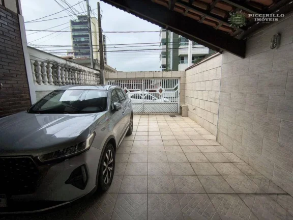 Imagem Casa com 2 dormitórios à venda, 115 m² por R$ 550.000,00 - Vila Guilhermina - Praia Grande/SP