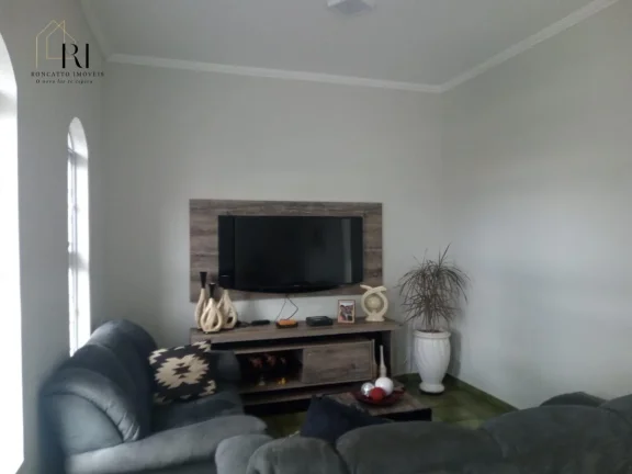 Imagem Casa com 5 quartos, 290m2, à venda
