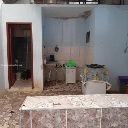 Imagem Sobrado para Venda em Limeira, Vila Queiroz, 2 dormitórios, 6 banheiros, 2 vagas