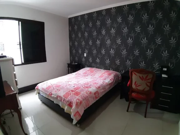 Imagem PITANGUEIRAS - APTO MOBILIADO, 3 SUITES.