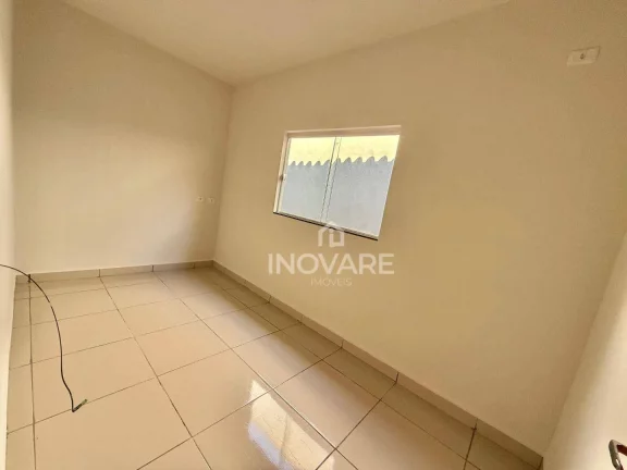 Imagem Casa com 3 dormitórios à venda, 150 m² por R$ 250.000,00 - Setor Flamboyant - Itumbiara/GO