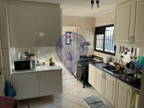 Imagem Imperdível apartamento de 3 quartos com suíte na Vila Andrade, São Paulo-SP: 130m², 3 banheiros, 4 vagas de garagem!