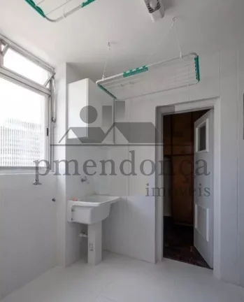 Imagem Apartamento reformado na Rebouças, excelente para morar ou investir!