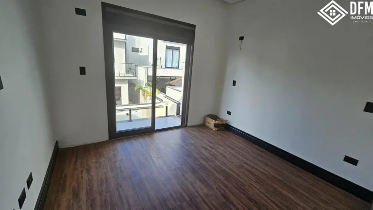 Imagem Sobrado com 3 Dormitorio(s) localizado(a) no bairro Cézar de Souza em Mogi das Cruzes / Mato Grosso do Sul Ref.:DE179