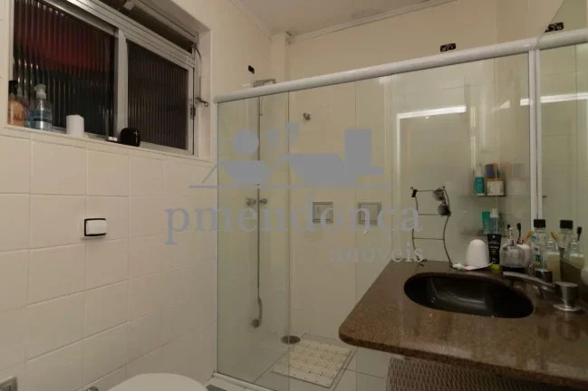 Imagem Apartamento em prédio charmoso da década de 60, pronto para morar.