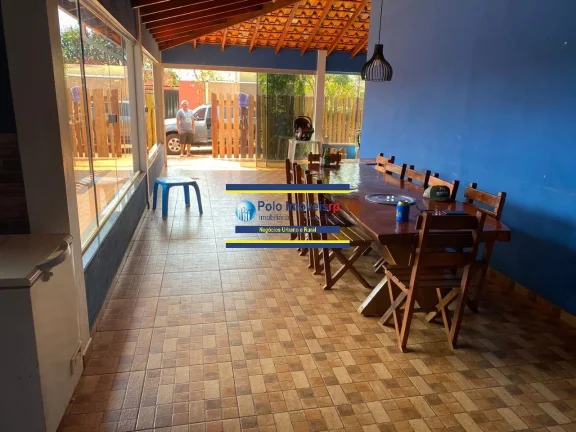 Imagem Rancho vende R$ 500.000 Club Naútico Miguelópolis - SP, 3 quartos sendo 1 suíte, piscina, churrasqueira.