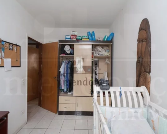 Imagem Apartamento em andar alto, com living para 02 ambientes, 03 dormitórios sendo 01 suíte, banheiro s...