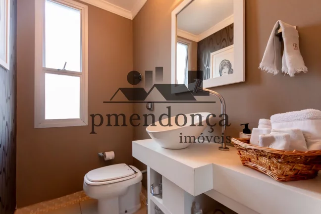 Imagem Belíssimo apartamento com 136,50 nos Jardins, 3 quartos ( 2 suítes) e 2 vagas fixas.