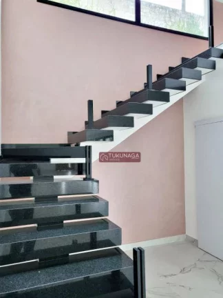 Imagem Sobrado com 3 quartos, 355 m² - venda por R$ 3.600.000 ou aluguel por R$ 20.967/mês - Caputera - Arujá/SP