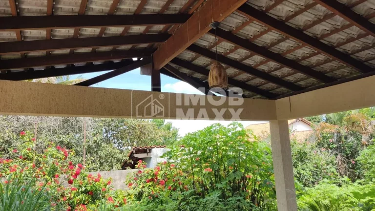 Imagem Casa de condomínio no Jardim Botânico, 4 quartos, 3 suítes, 360m², quintal de 1253m², venda adjudicada.