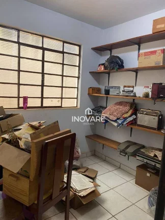Imagem Casa com 4 dormitórios para alugar por R$ 3.500,00/mês - Setor Central - Itumbiara/GO
