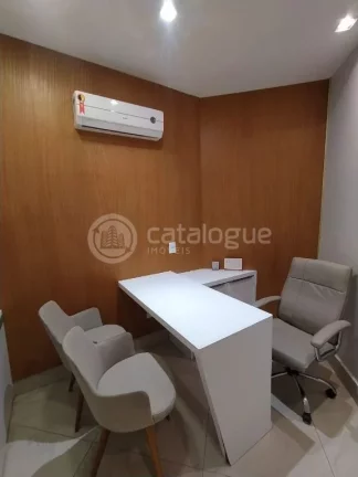 Imagem OPORTUNIDADE IMPERDÍVEL – IMÓVEL COMERCIAL COMPLETAMENTE EQUIPADO PARA CLÍNICA ODONTOLÓGICA EM PETRÓPOLIS