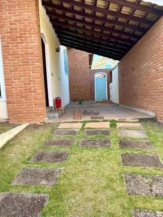 Imagem Casa com 3 dormitórios à venda, 300 m² por R$ 1.100.000 - Jardim Itaperi - Atibaia/SP