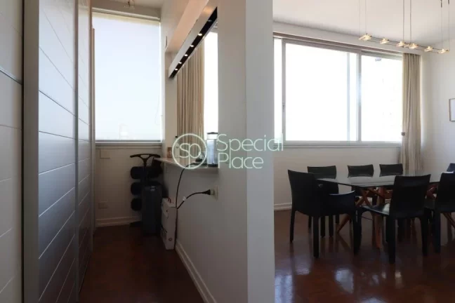 Imagem Lindo e super espaçoso. Imóvel ideal para quem precisa de espaço, iluminação e ventilação nat...