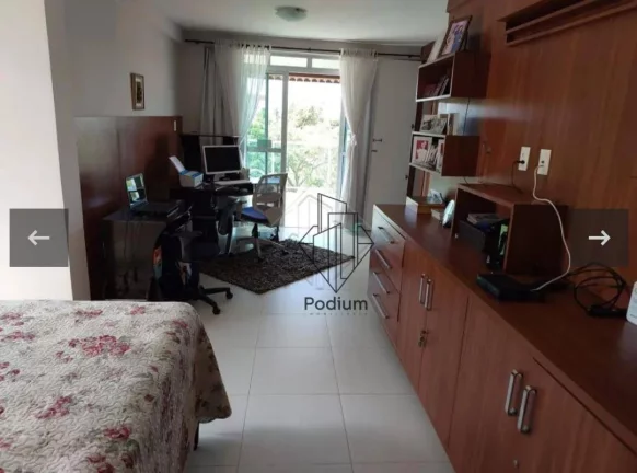 Imagem Casa com 03 pavimentos, com 03 quartos sendo 01 suítes, perto de tudo, padarias, hospitais, restaurante no Bairro do Expedicionários - CA0188
