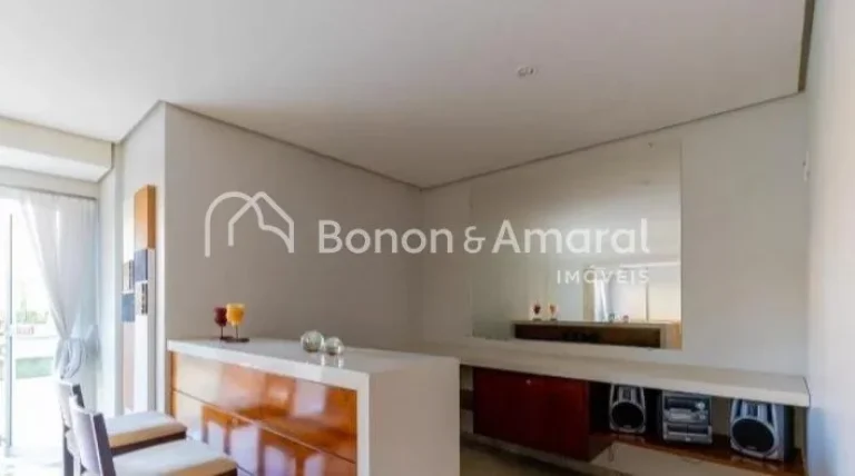 Imagem Apartamento duplex para locação no Cambuí, em uma das regiões mais valorizadas de Campinas. O ba...