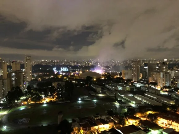 Imagem Apartamento 276M², 4Q, 3 Suítes, 6 Banheiros, 4 Vagas, 1 Lavabo, 1 por Andar, Academia, Brinquedoteca, Piscina, Piscina Coberta, Salão de Festas.