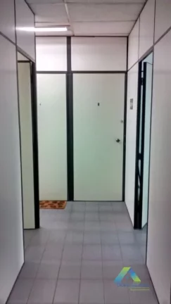 Imagem Sala comercial Sobreloja com 150m² em localização privilegiada na Vila Mariana á 600mts da Estação de Metrô Ana Rosa.
