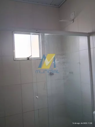 Imagem Cansado de pagar caro por um lugar pequeno? Olha essa casa com quintal.