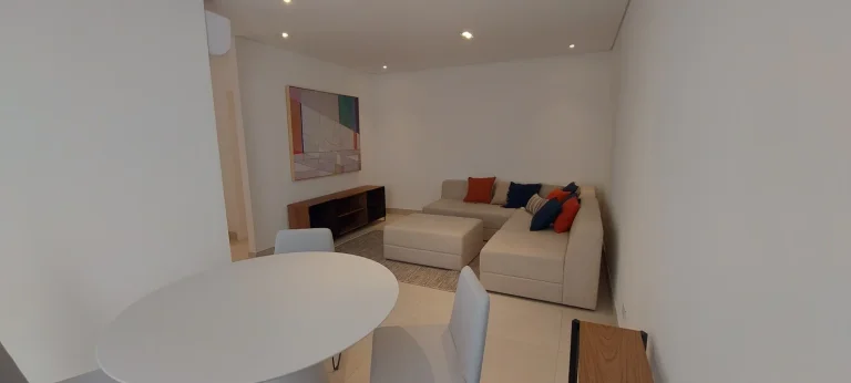 Imagem Casa Duplex 333,50M², 4Q, 4 Suítes, 7 Banheiros, 3 Vagas, Academia, Segurança 24h, Jardim, Portaria, Praça.