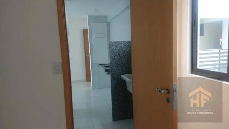 Imagem Apartamento de 66m² à venda, com 3 quartos (1suíte), localizado em Candeias, Jaboatão dos Guararapes - Pernambuco.