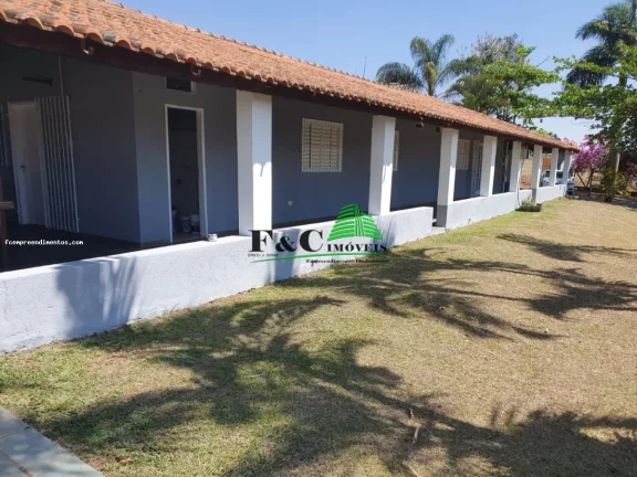 Imagem Chácara para Venda em Limeira, Área Rural de Limeira, 3 dormitórios, 3 suítes, 1 banheiro, 15 vagas