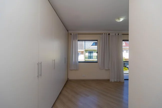 Imagem Sobrado a Venda em condominio fechado - Residencial Green Field