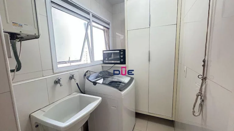 Imagem Apartamento com 3 dormitórios à venda, 111 m² por R$ 1.100.000 - Ponta da Praia - Santos/SP