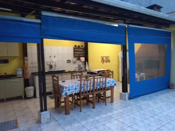 Imagem Sobrado com 3 dormitórios à venda, 170 m² por R$ 750.000,00 - Jardim Medina - Poá/SP
