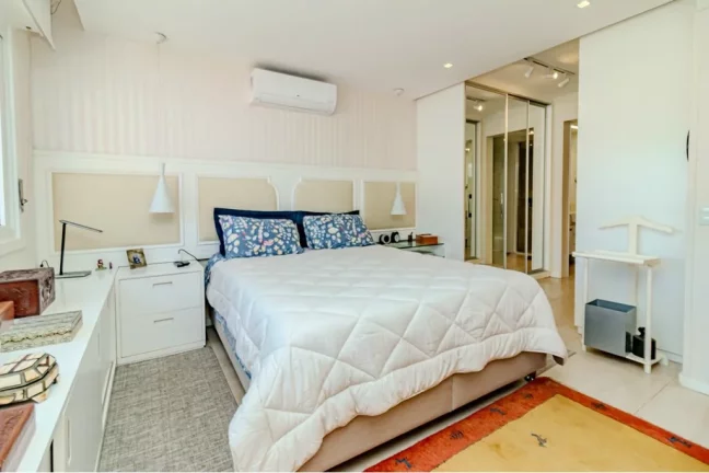 Imagem Cobertura à venda em Porto Alegre, Moinhos de Vento, com 3 quartos, 354m2